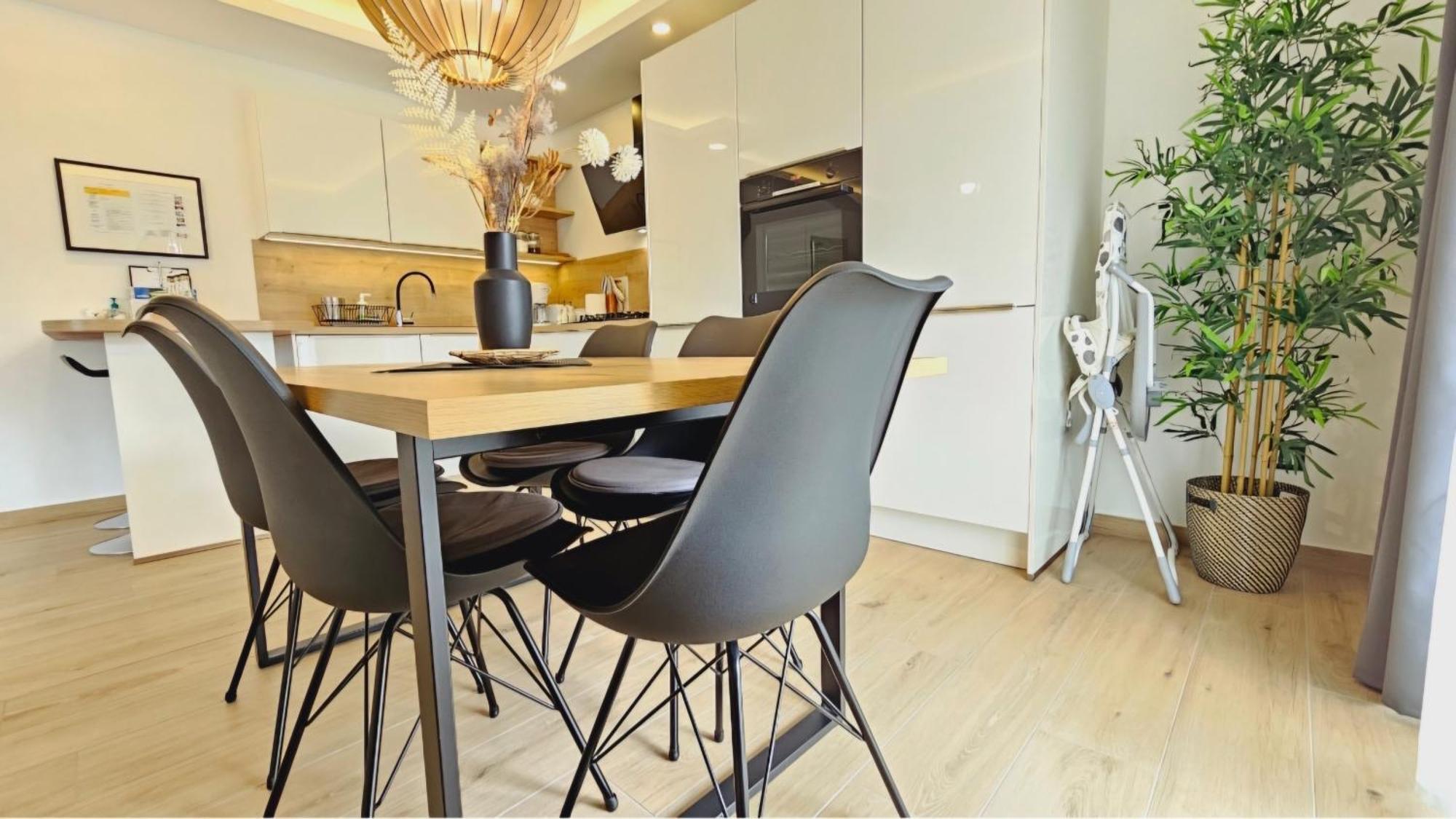 Eximius Apartment PUY 외부 사진