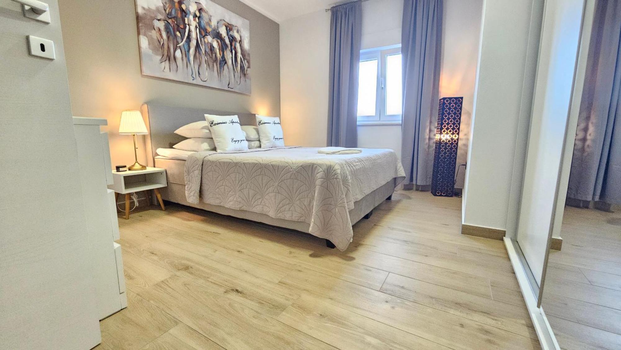 Eximius Apartment PUY 외부 사진